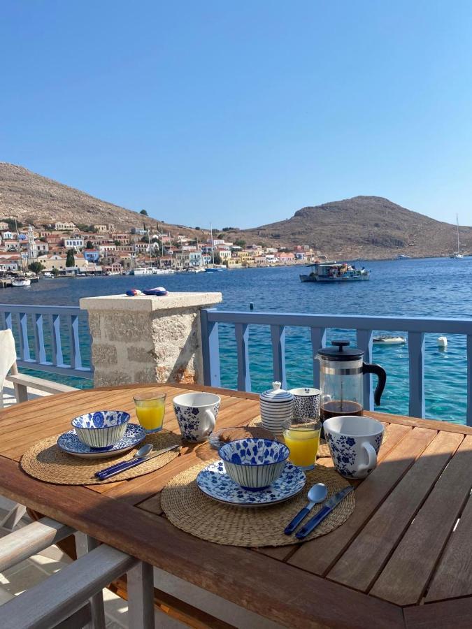 Halki Sea Breeze - A Waterfront Villa Екстериор снимка