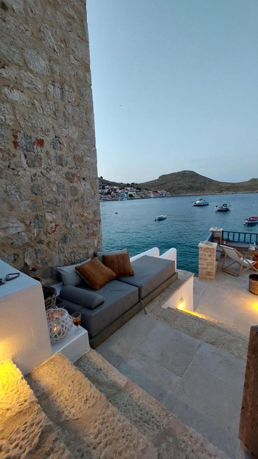 Halki Sea Breeze - A Waterfront Villa Екстериор снимка